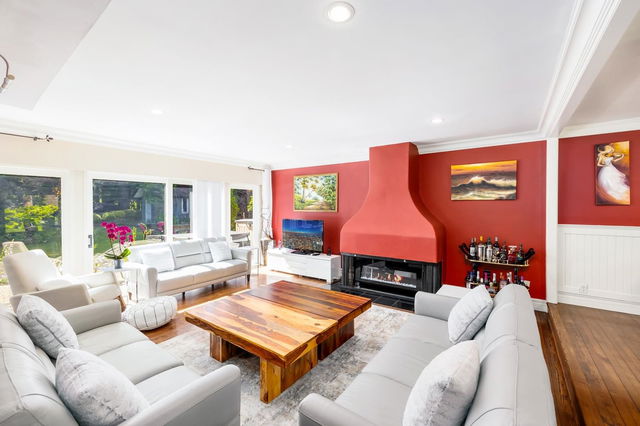 4825 Capilano Road