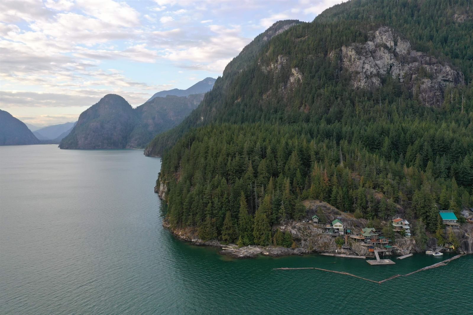 Listing Image 8