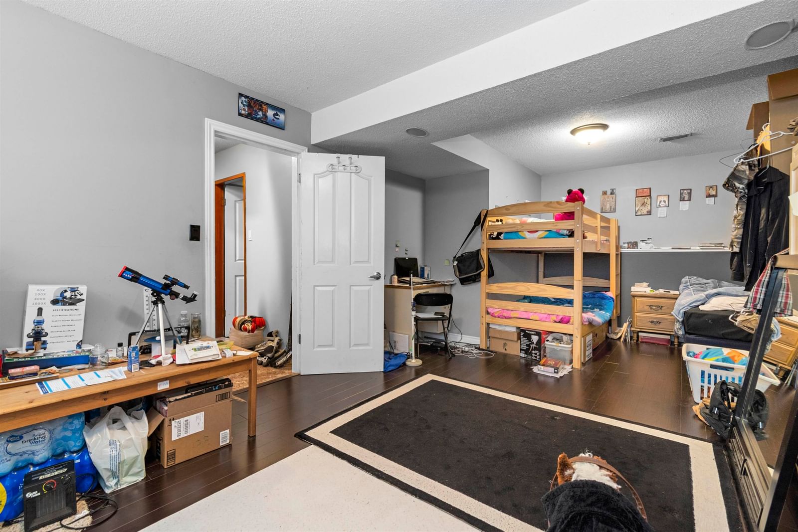 Listing Image 14