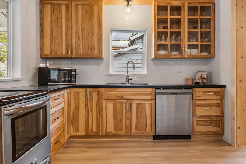 275 Fir Street, Cultus Lake, V2R 4Y5 | Image 3