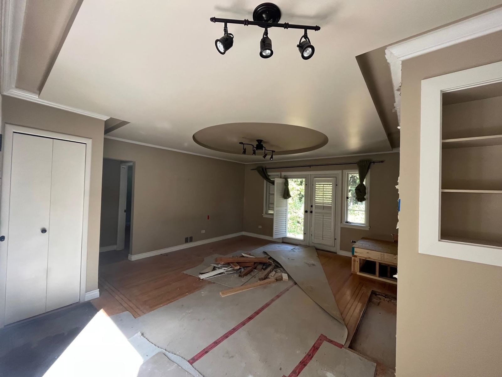 Listing Image 10