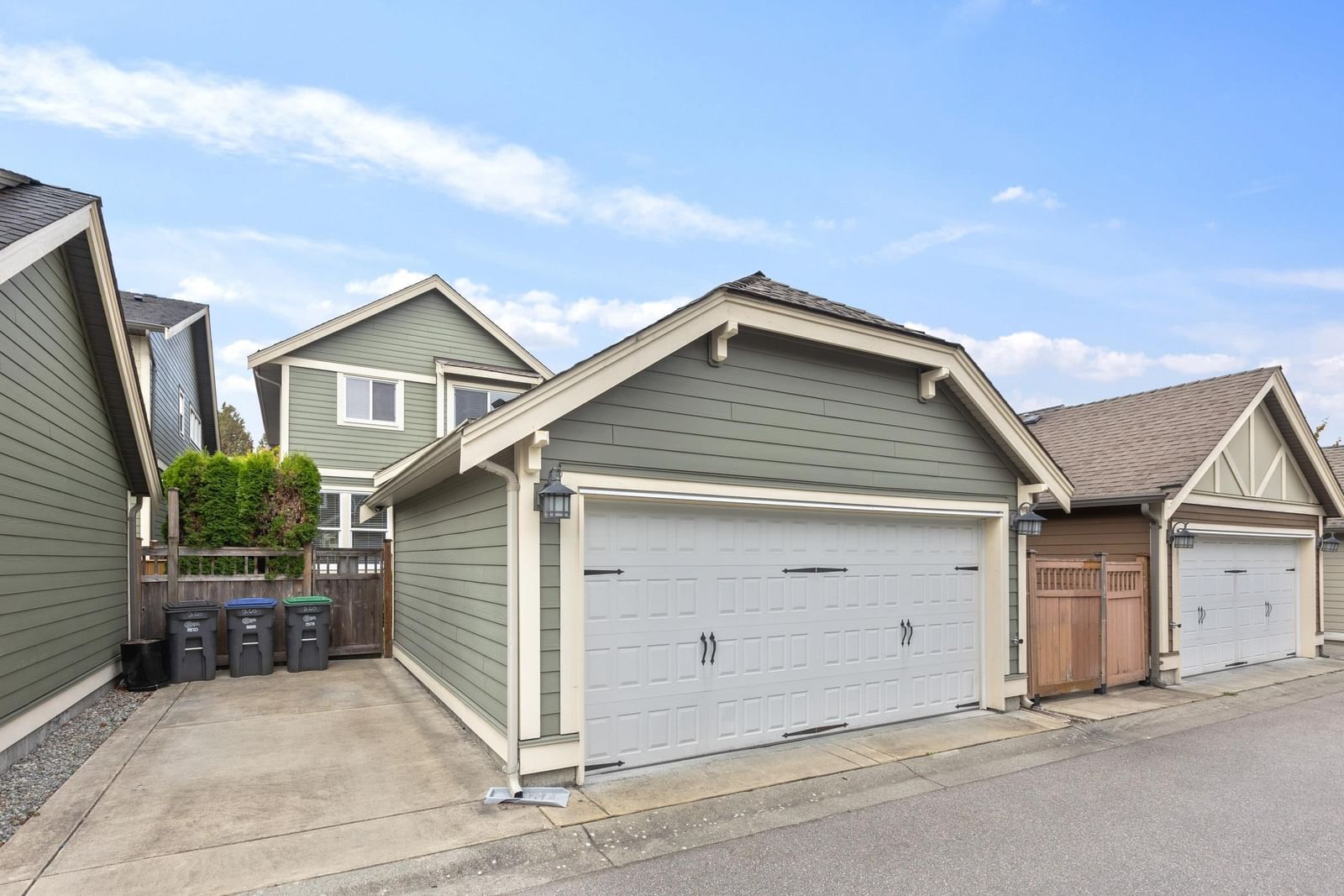 Listing Image 32