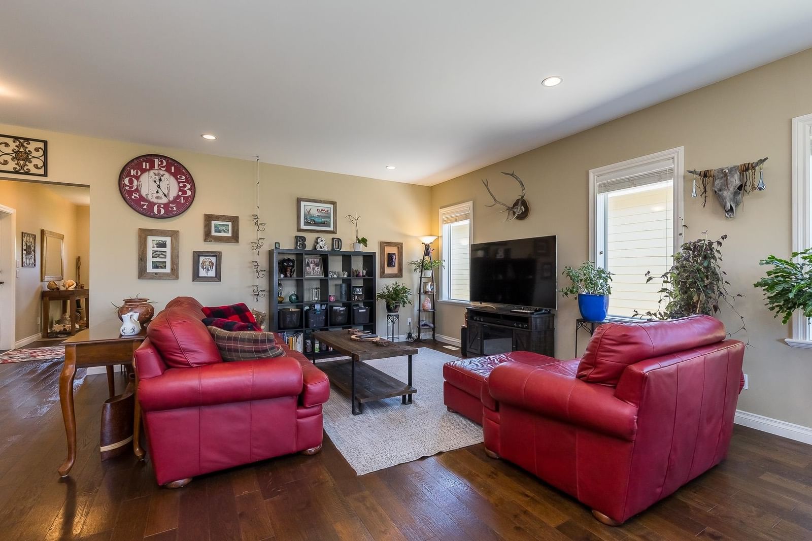 Listing Image 15