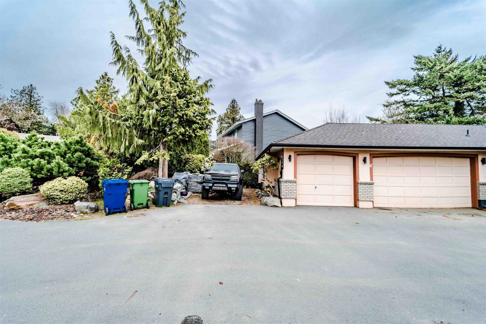 Listing Image 28