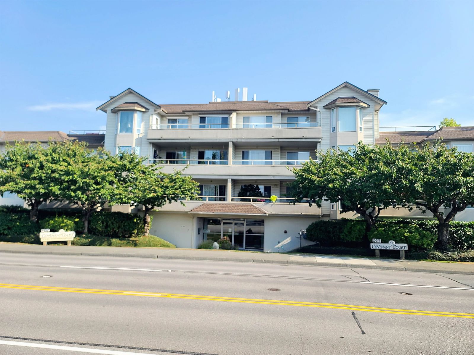 Listing Image 20