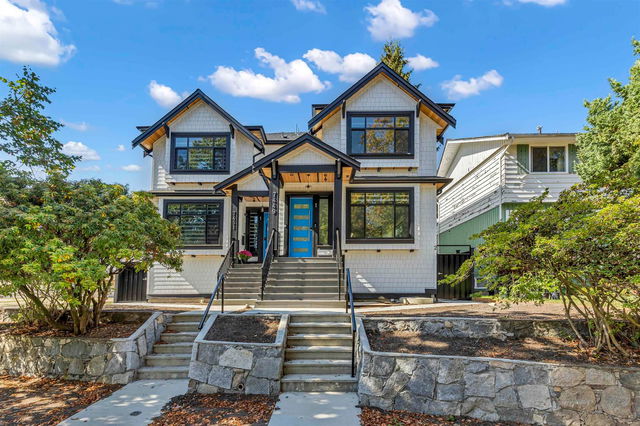 7449 Gatineau Place