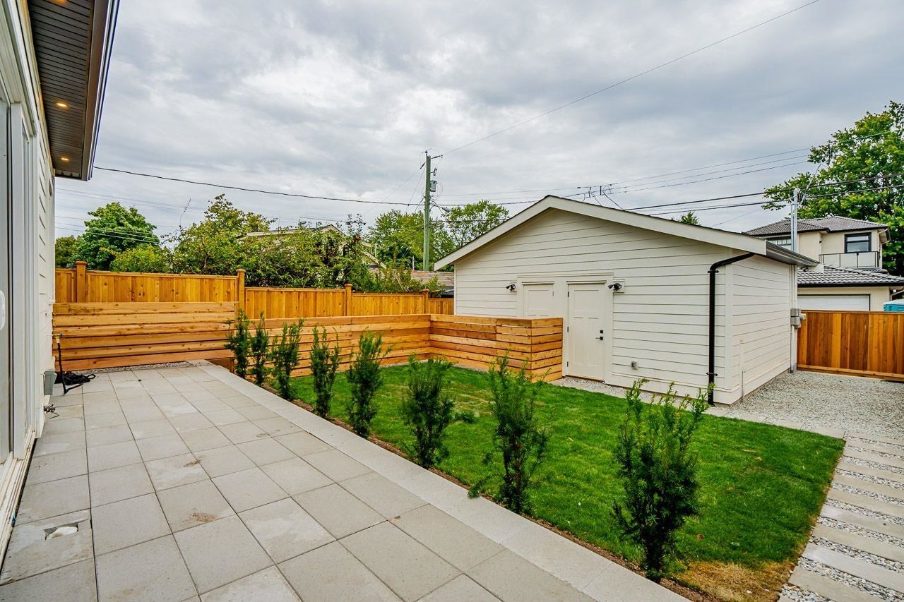 Listing Image 32