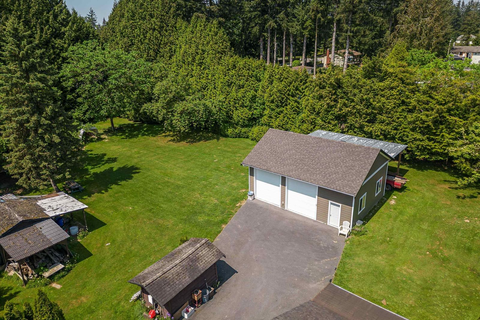 Listing Image 16
