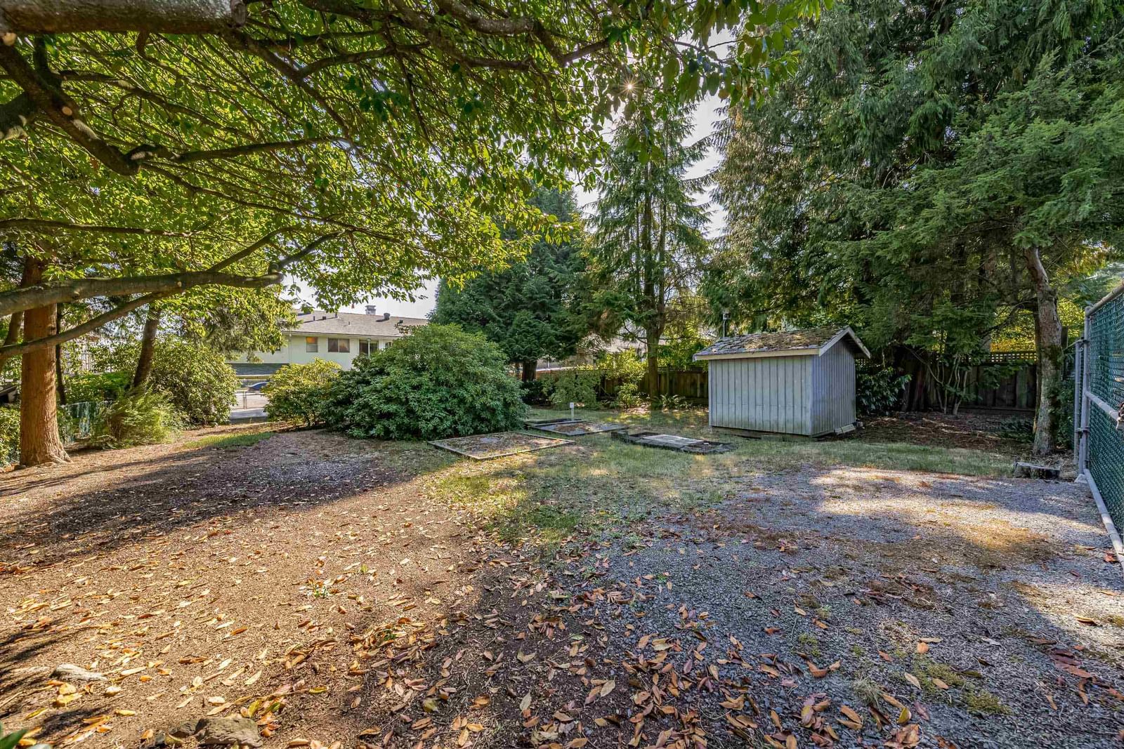 Listing Image 37