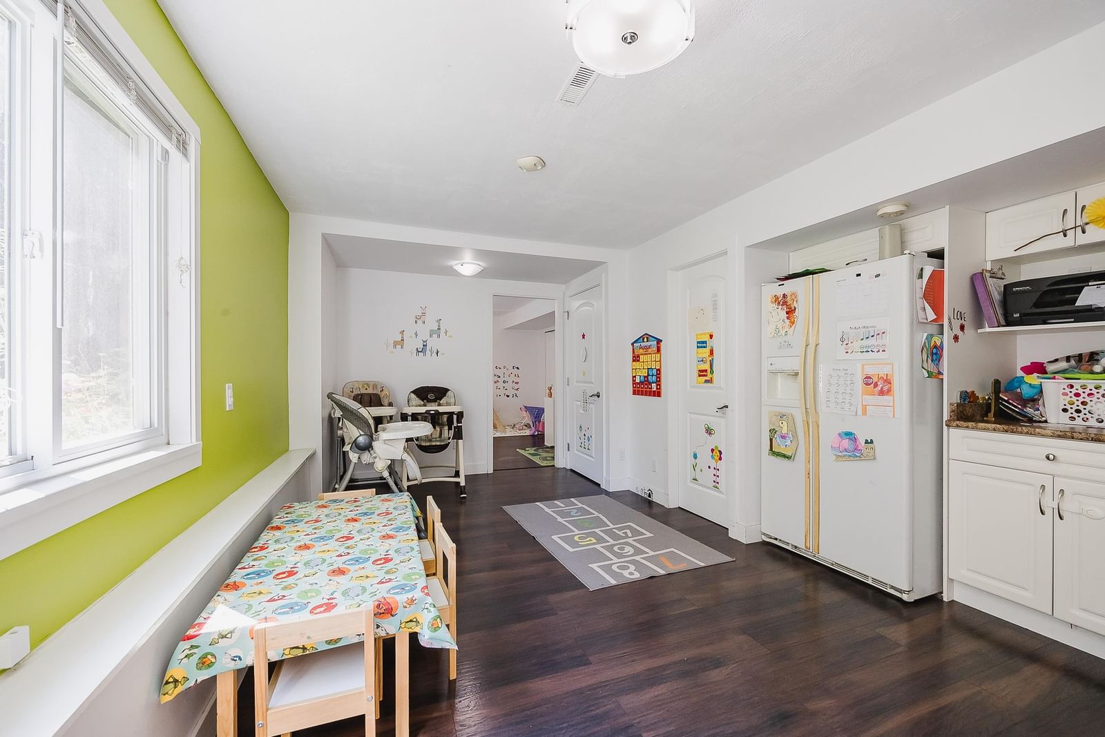 Listing Image 19