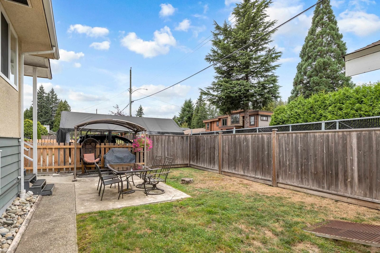 Listing Image 25