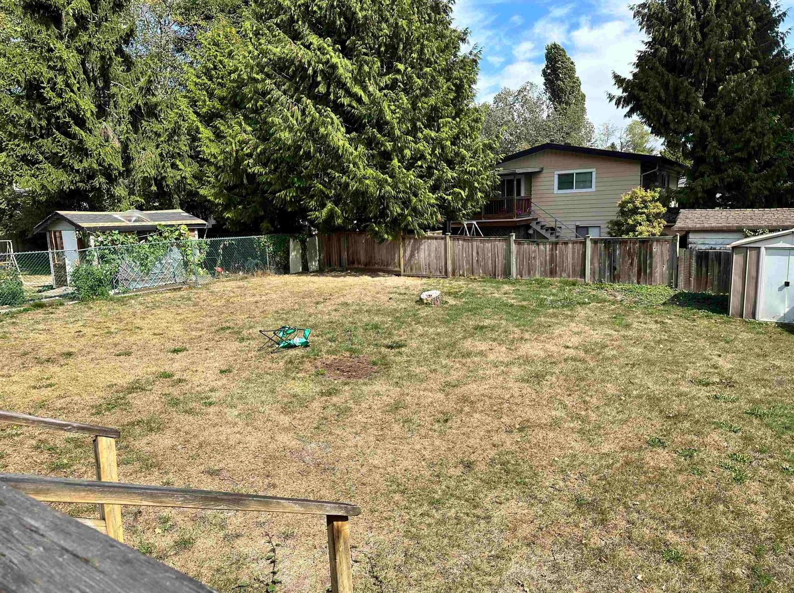 Listing Image 5