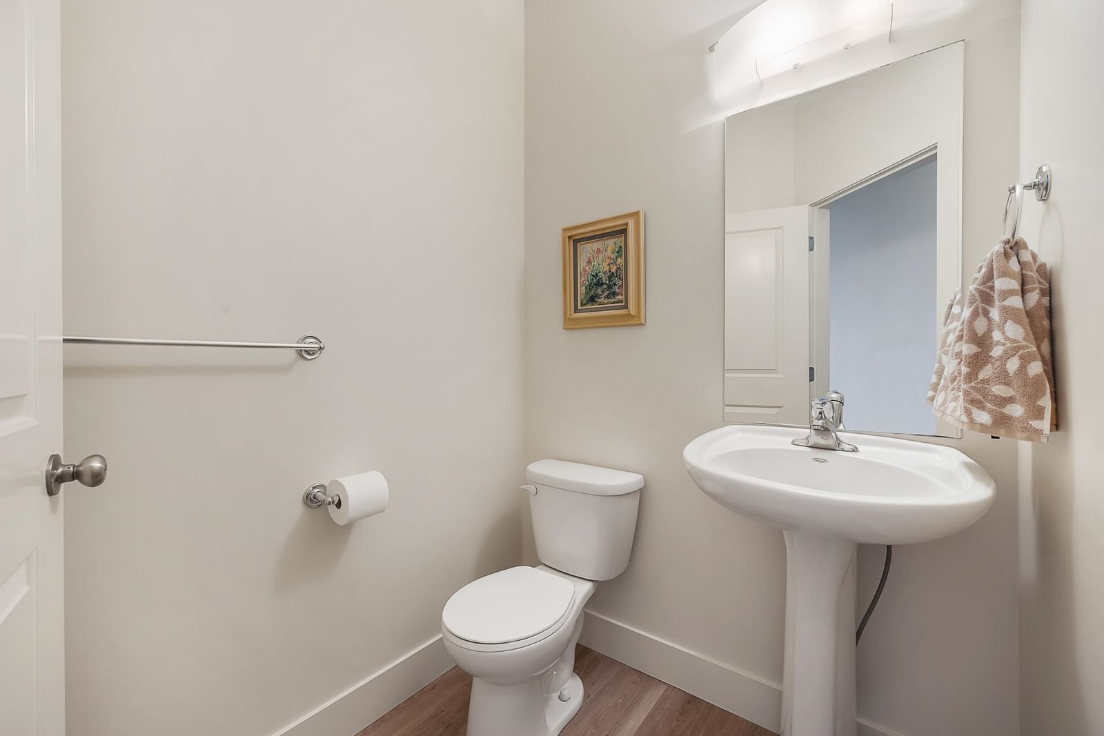Listing Image 13