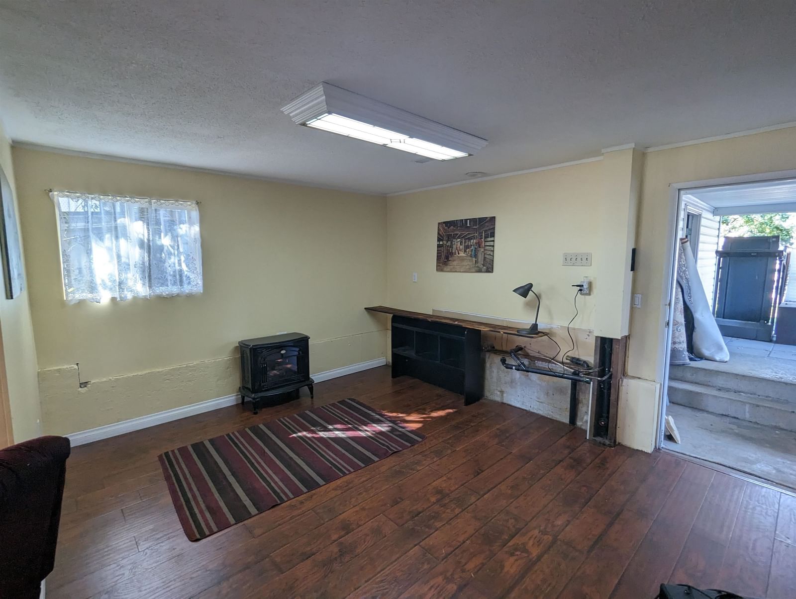 Listing Image 18