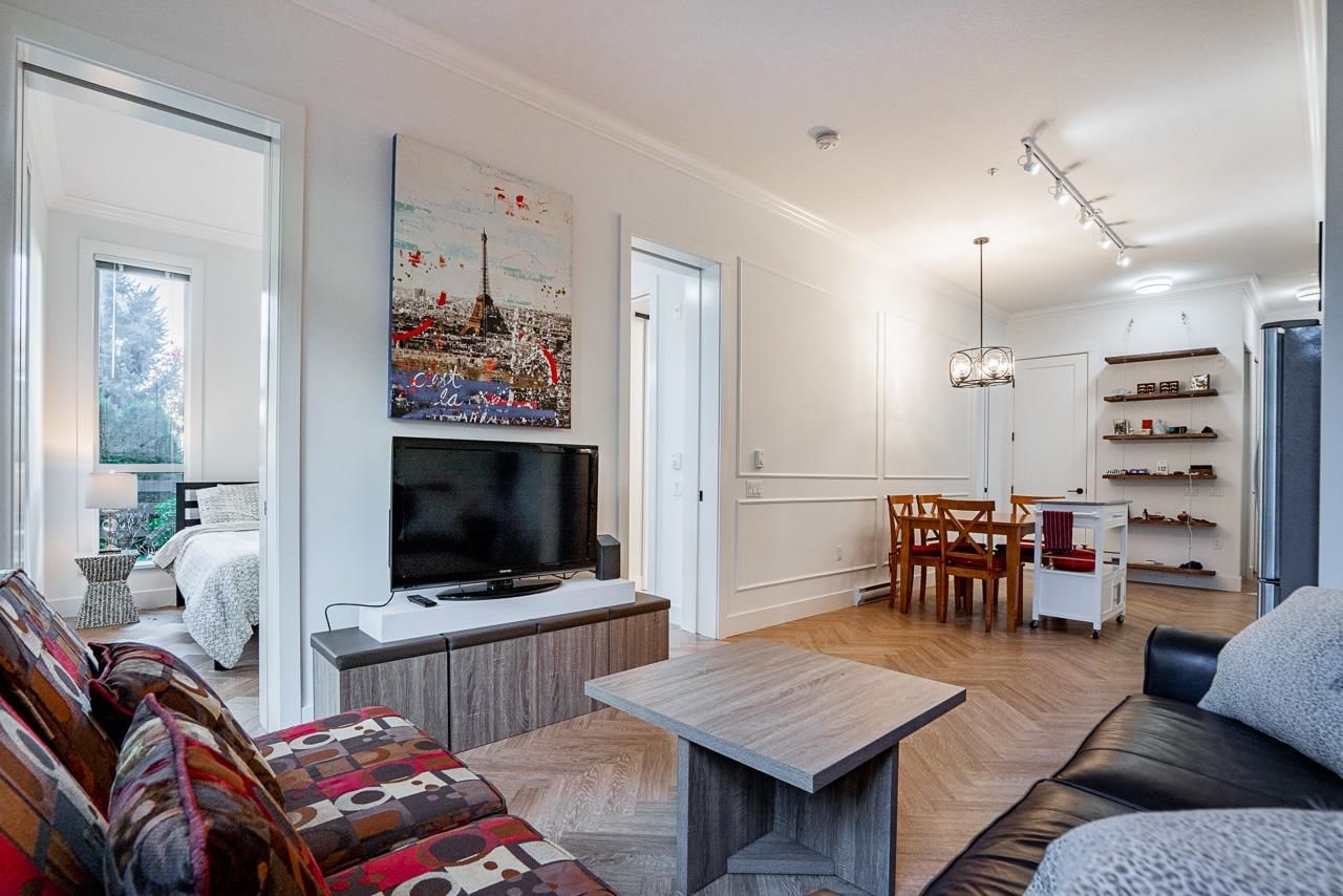 Listing Image 15