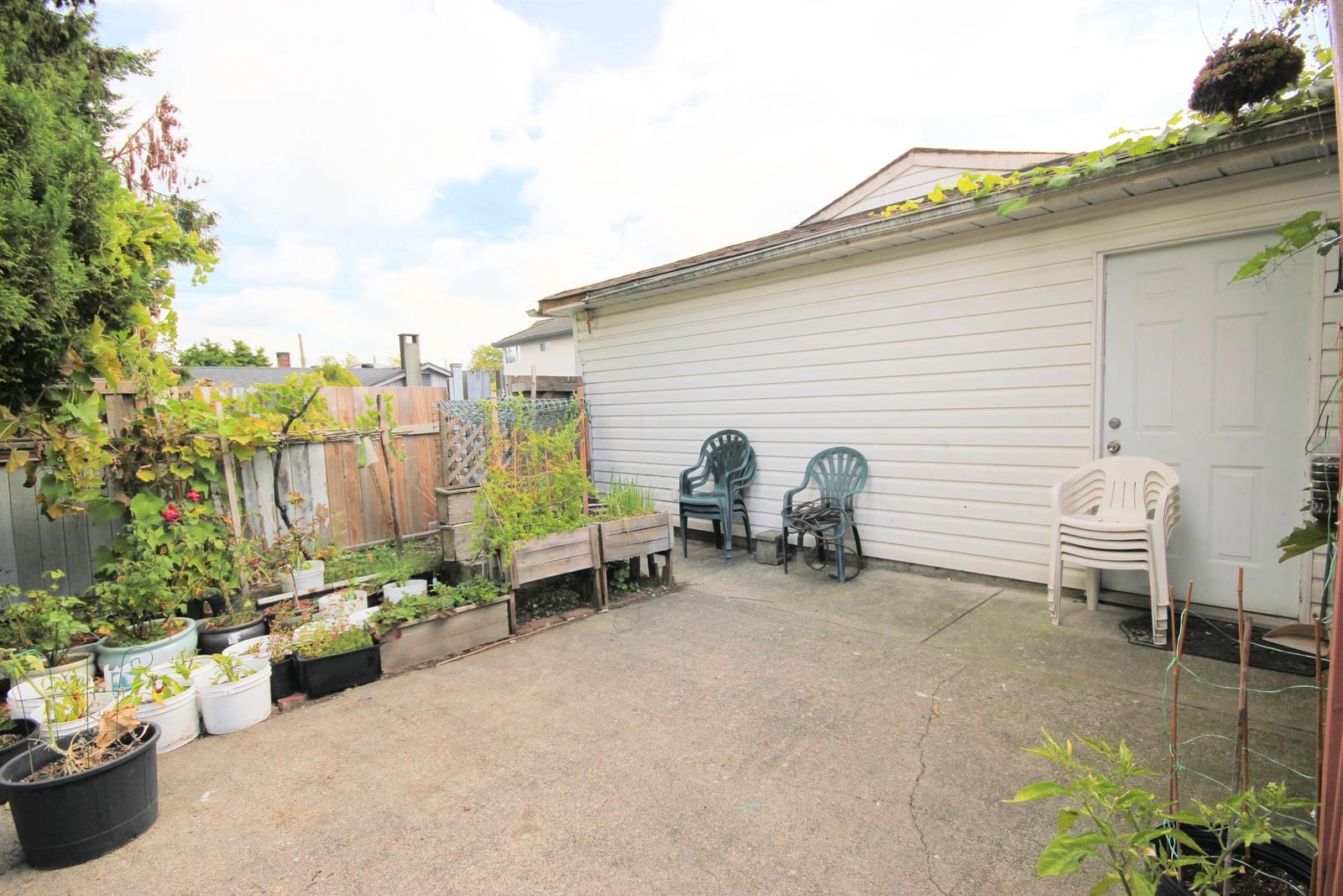 Listing Image 29