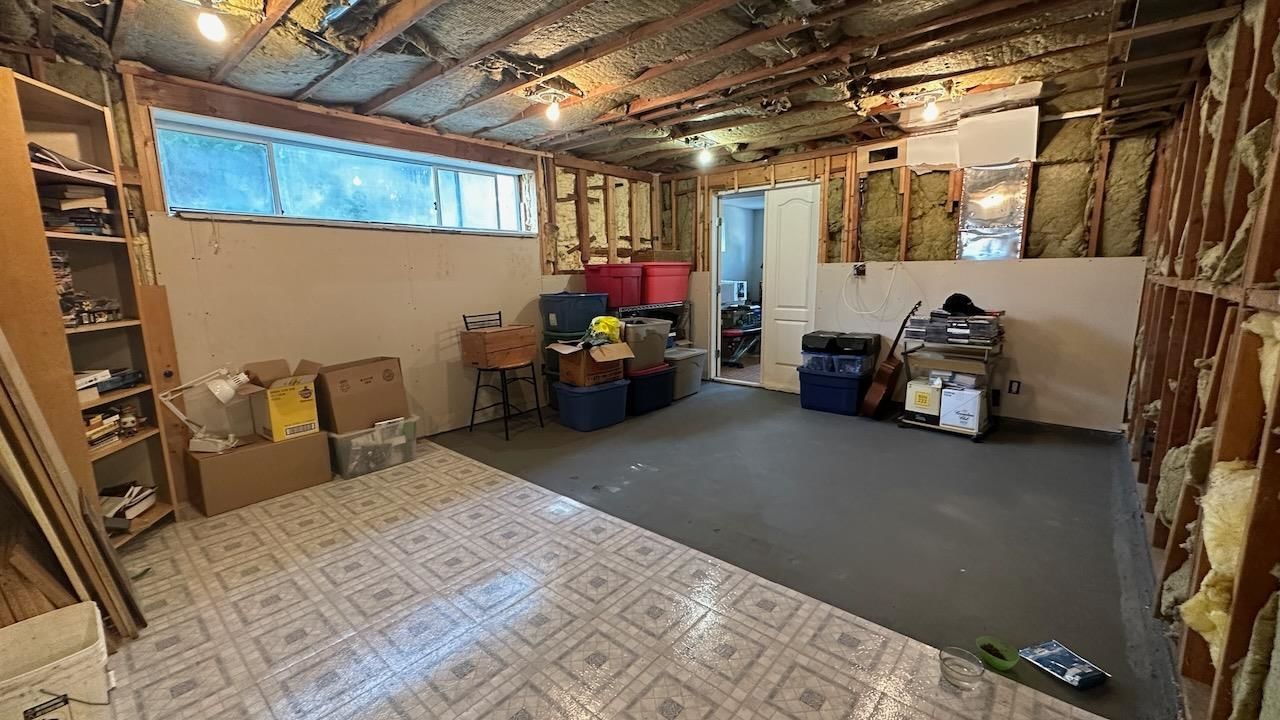 Listing Image 24