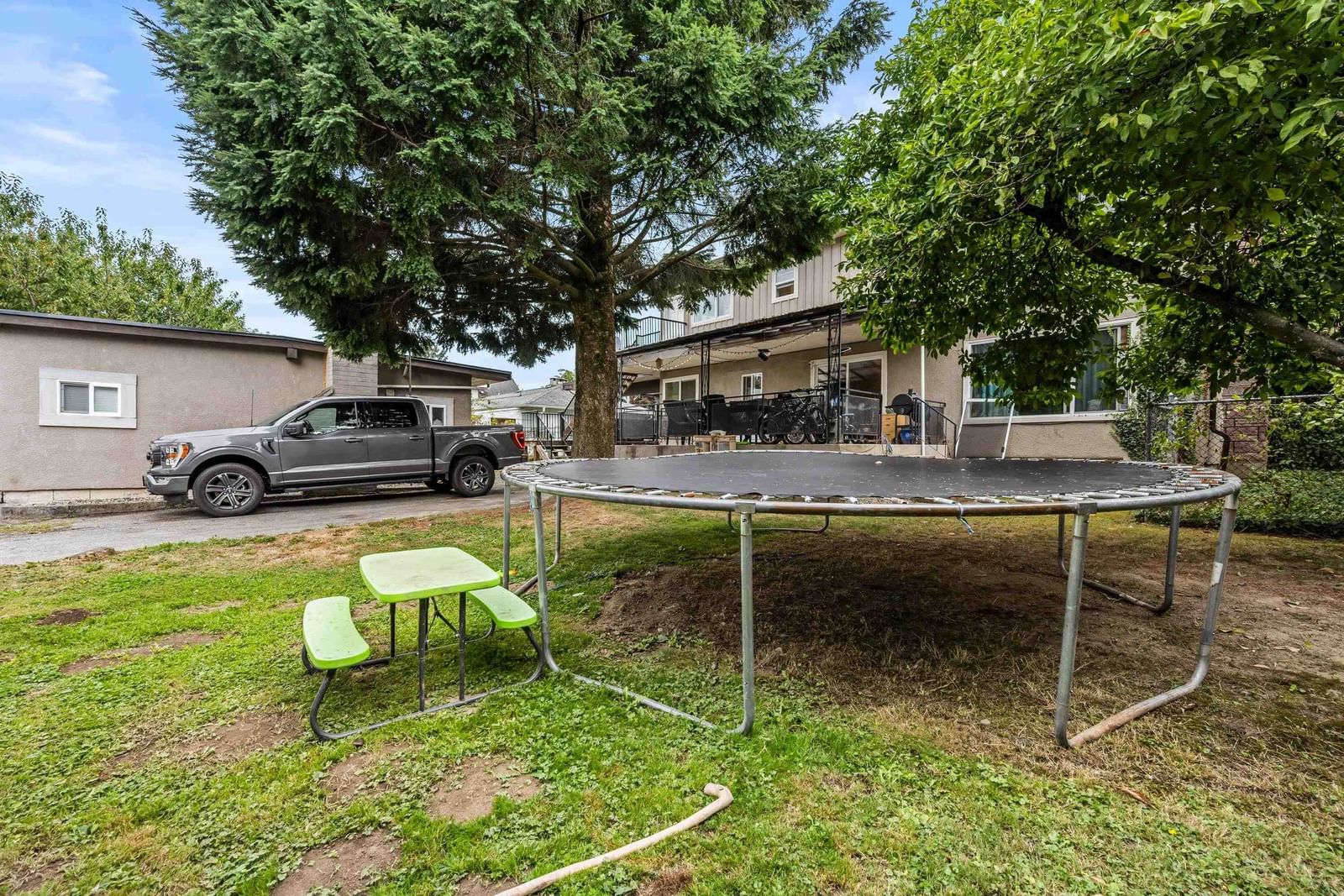 Listing Image 32