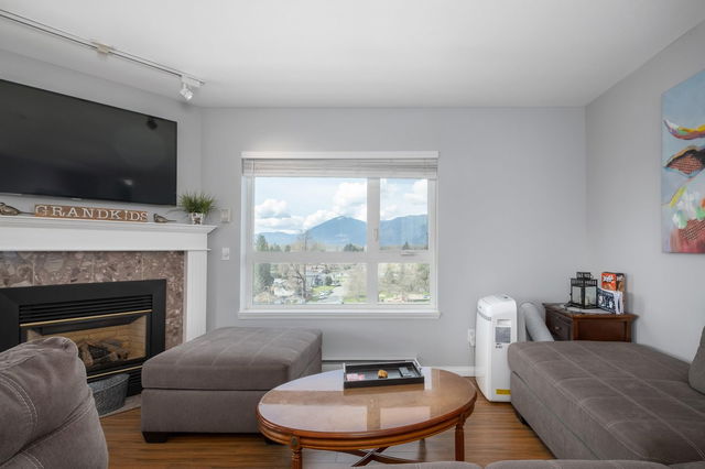 704 - 45745 Princess Avenue