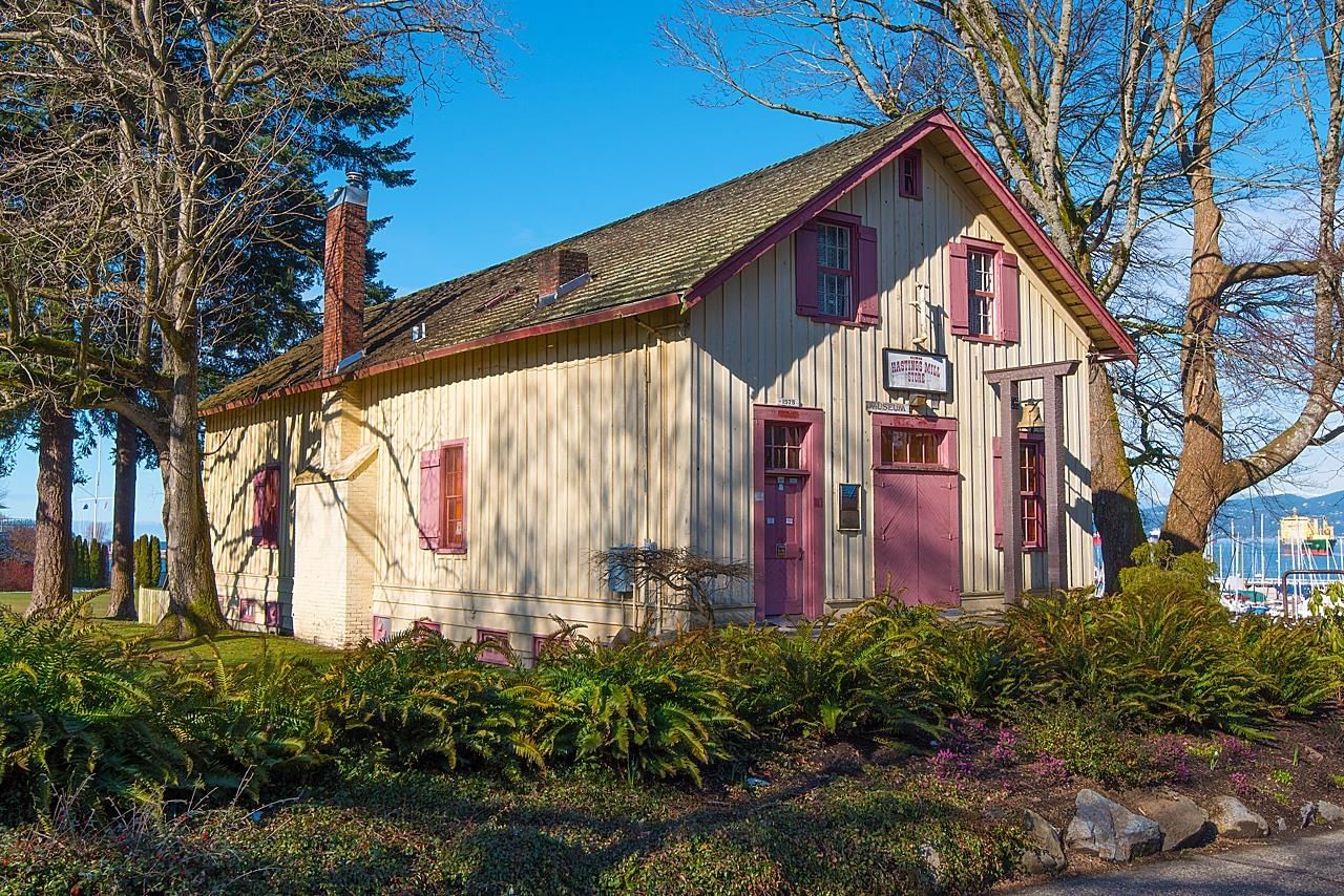 Listing Image 13