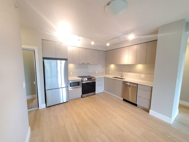 601 - 8725 University Crescent