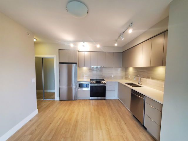 601 - 8725 University Crescent