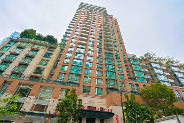 810 - 788 Richards Street