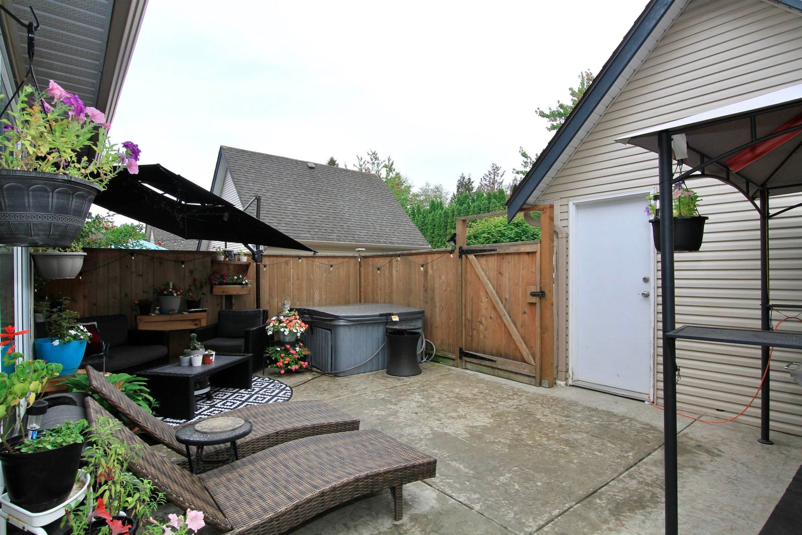 Listing Image 28