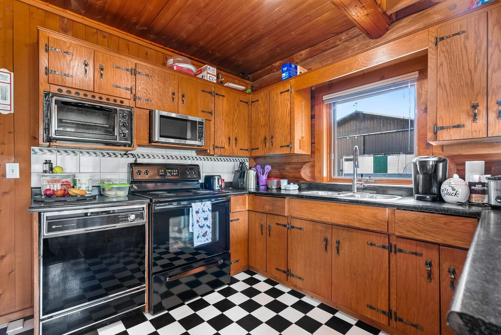 Listing Image 15
