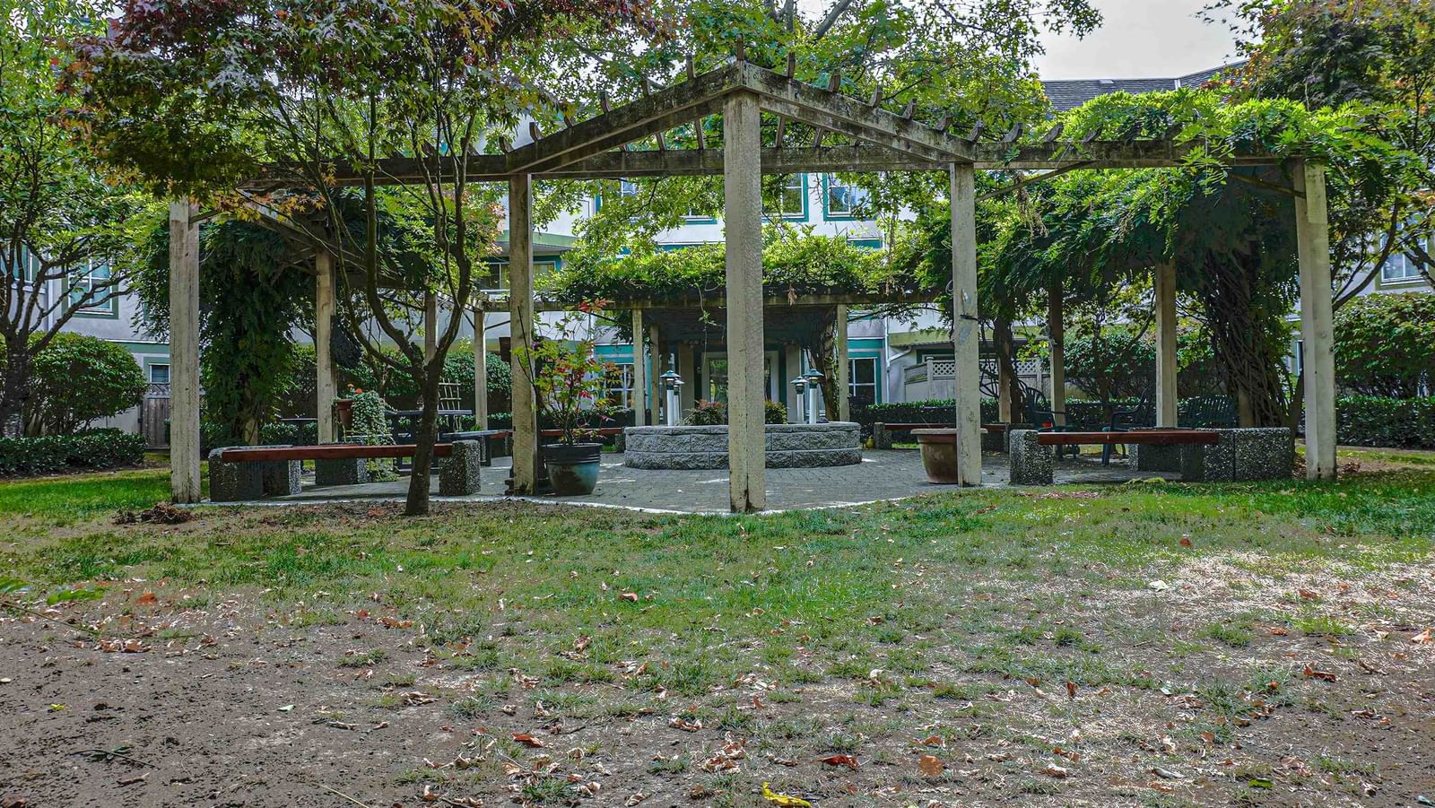 Listing Image 33
