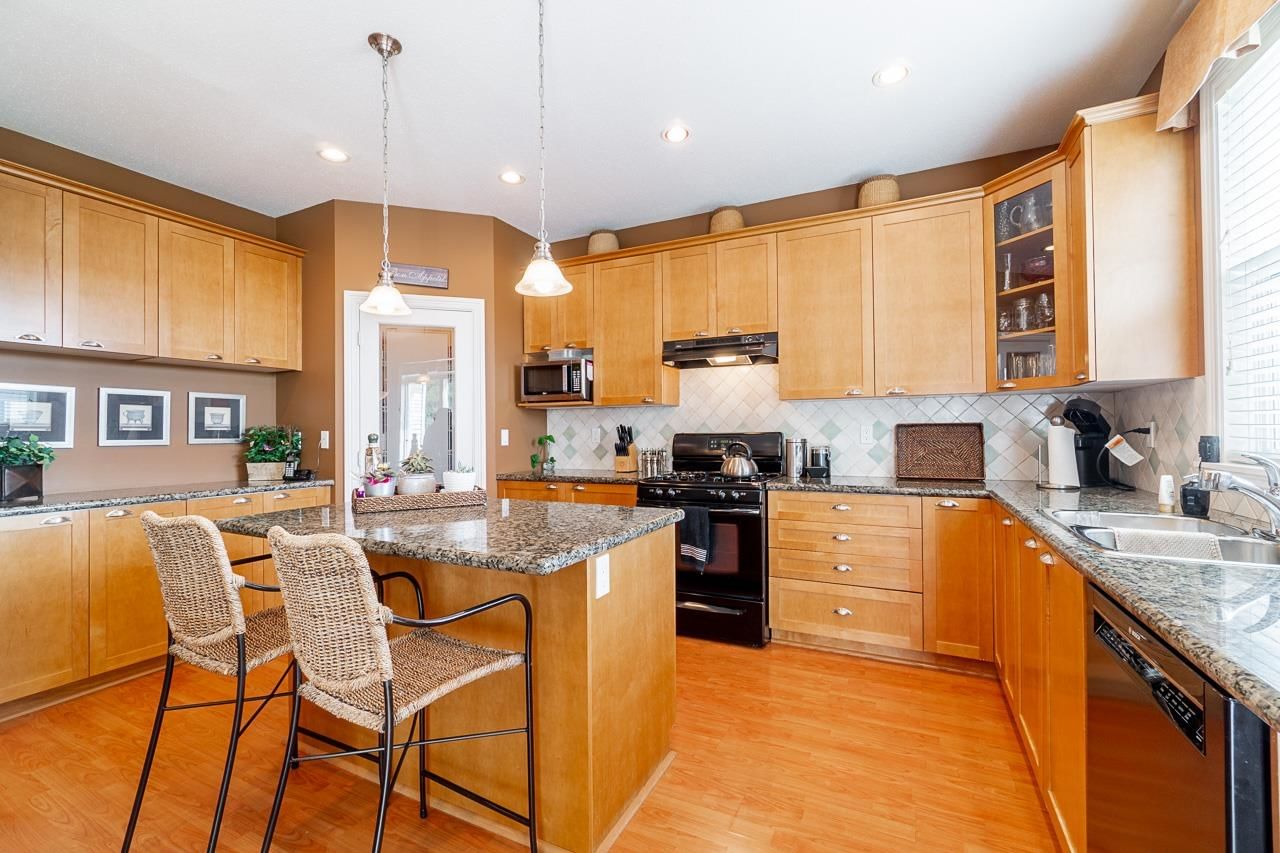 Listing Image 13