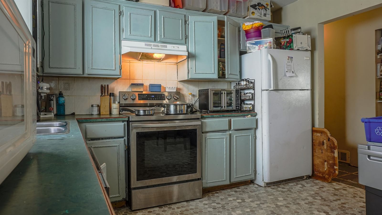 Listing Image 8