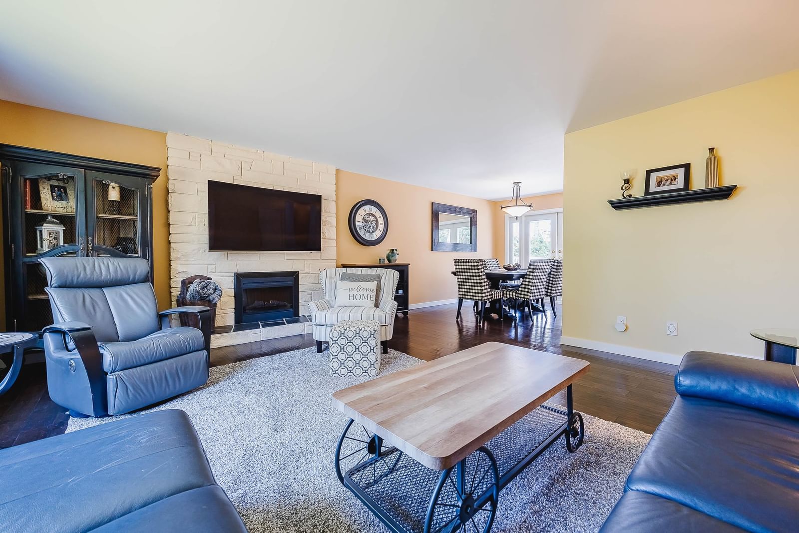 Listing Image 13