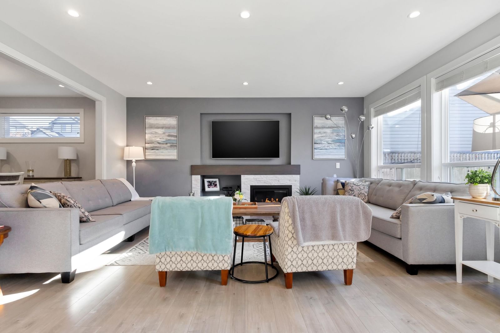 Listing Image 10