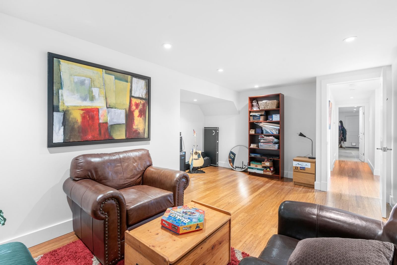 Listing Image 18