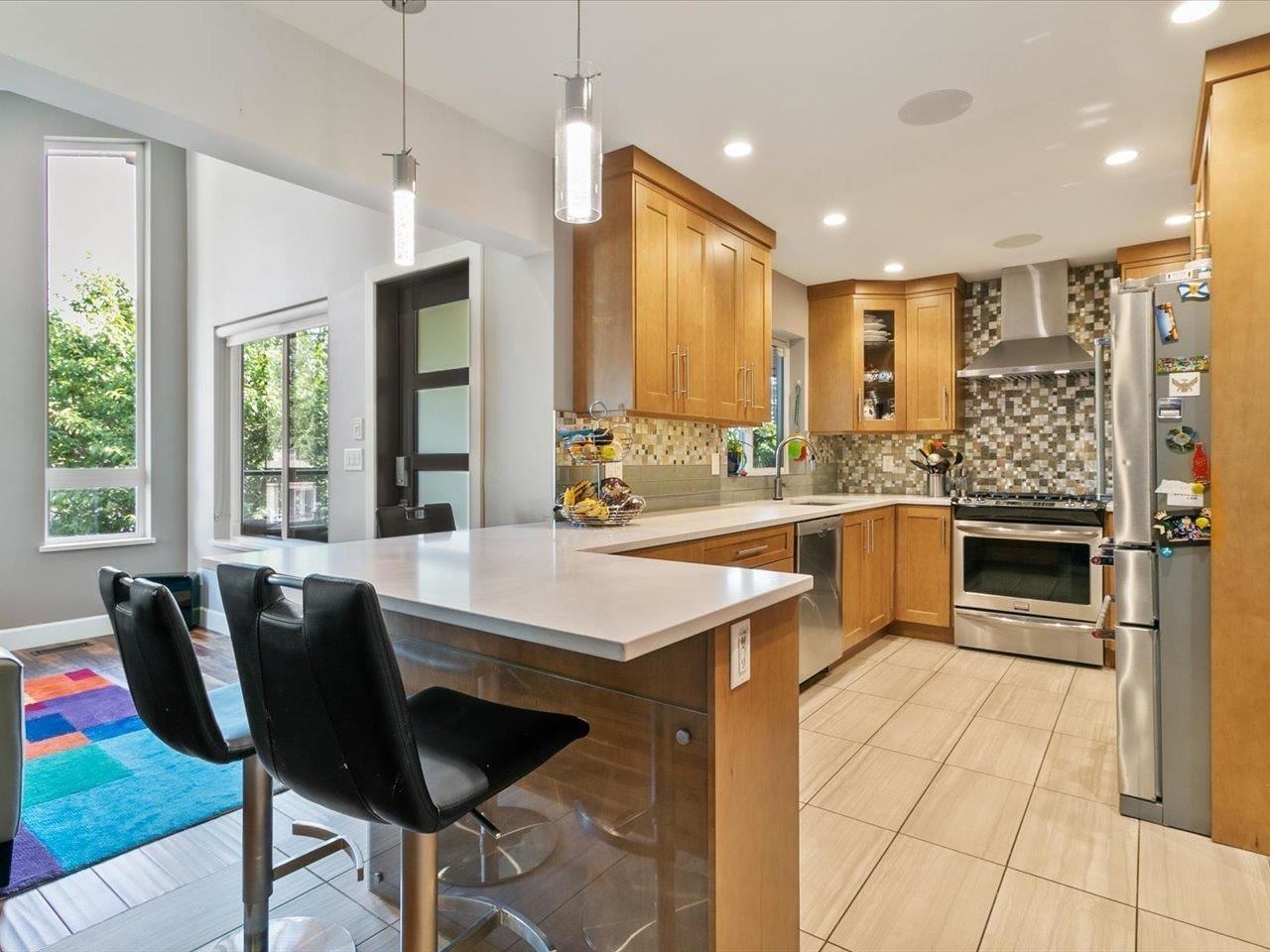 Listing Image 9