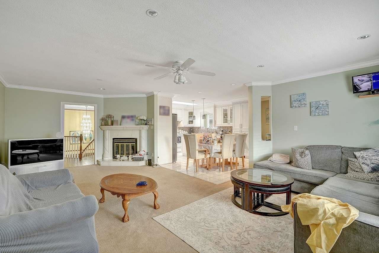 Listing Image 17