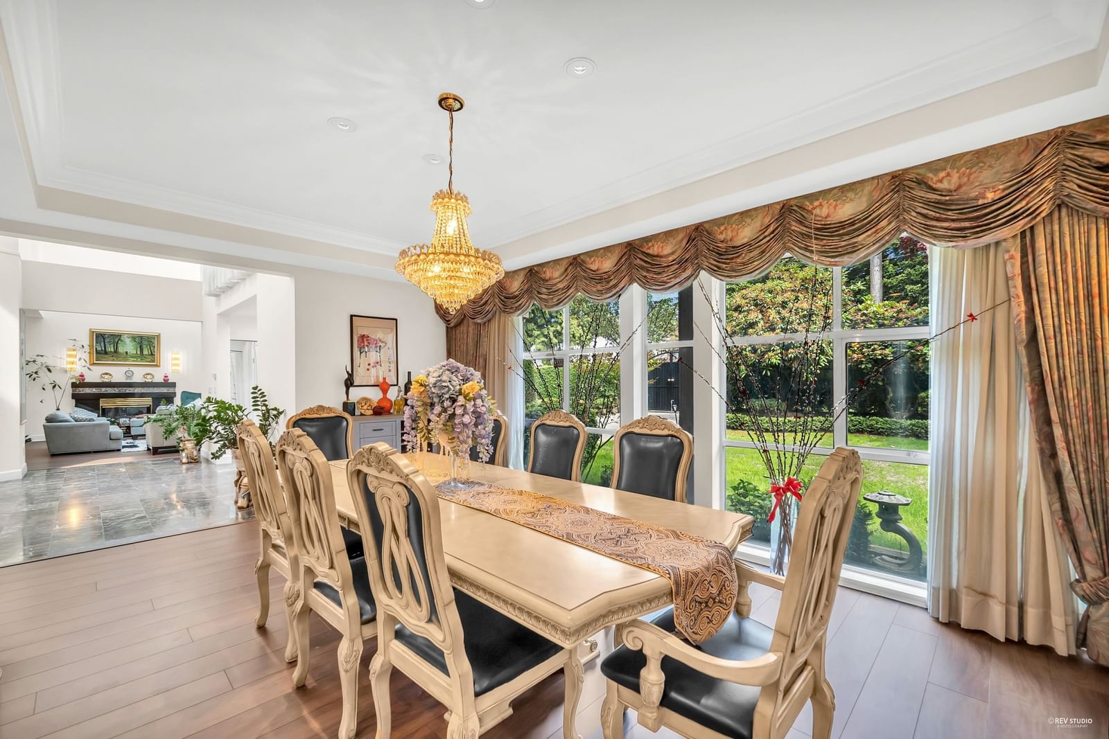 Listing Image 9