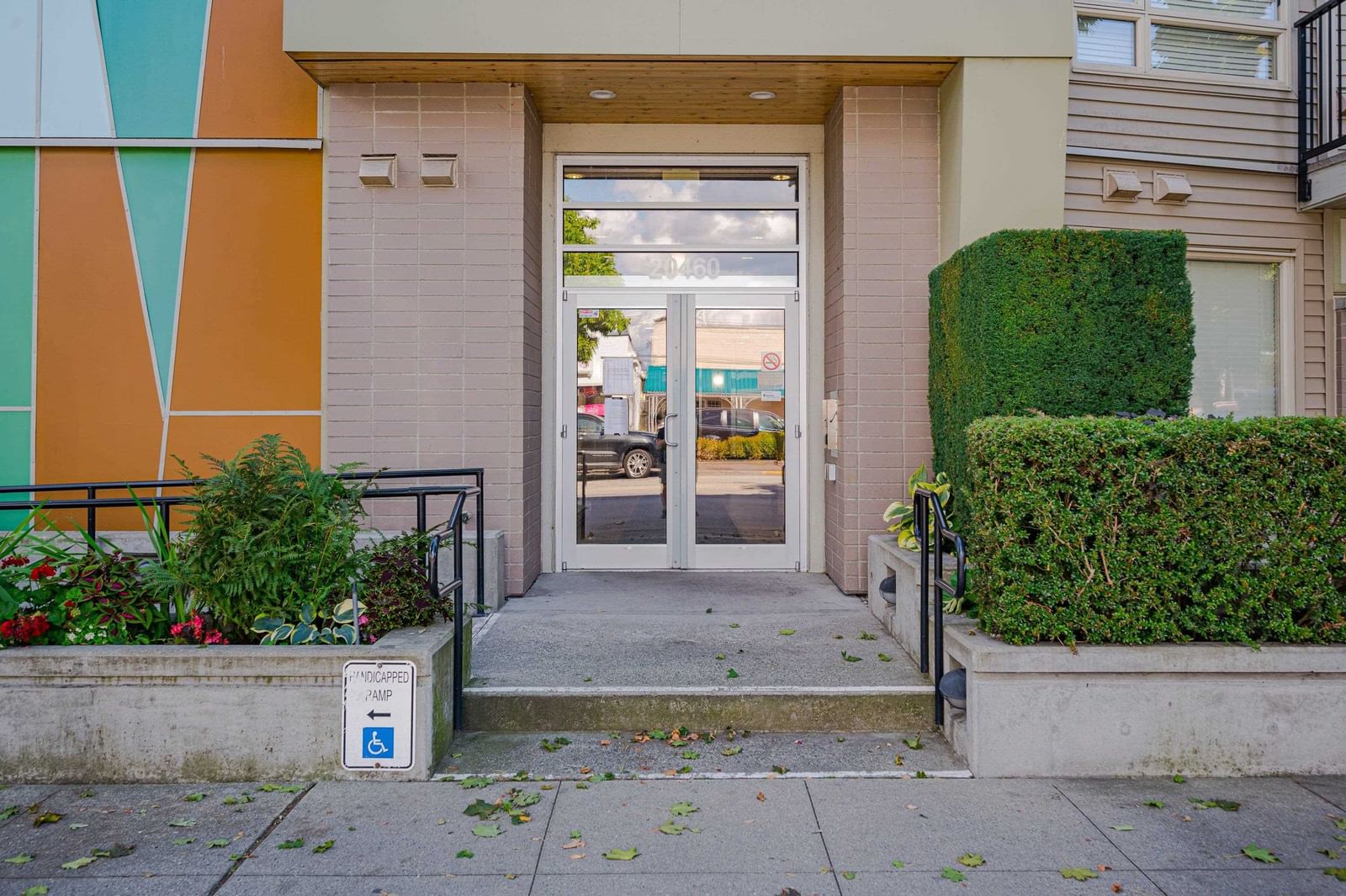 Listing Image 21
