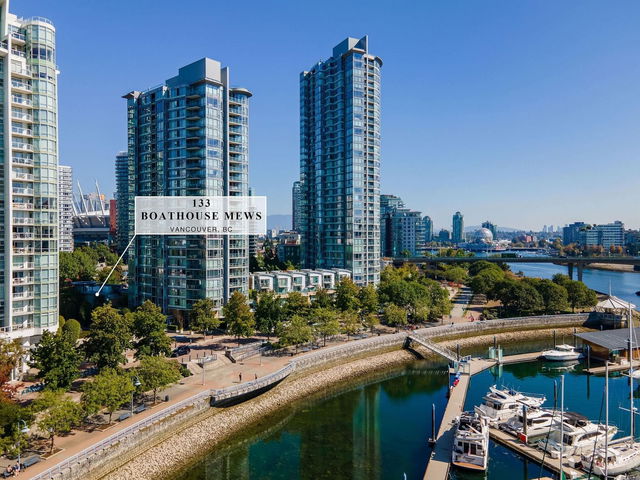 133 Boathouse Mews