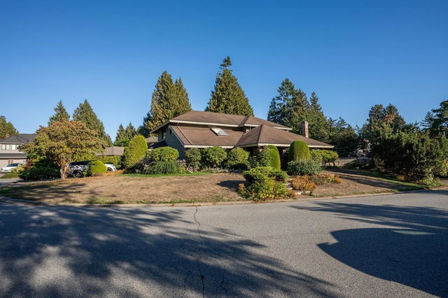 1202 Pacific Drive