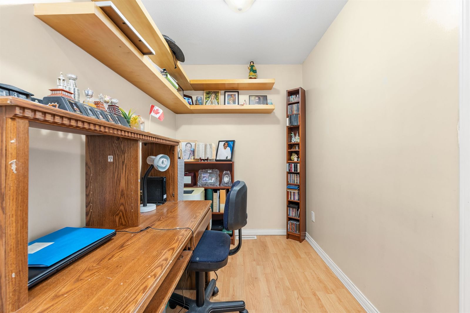 Listing Image 15