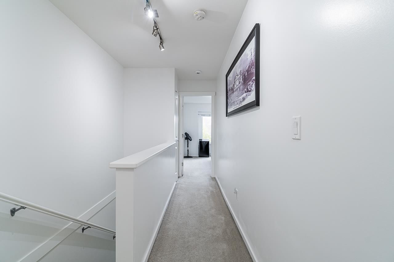 Listing Image 24