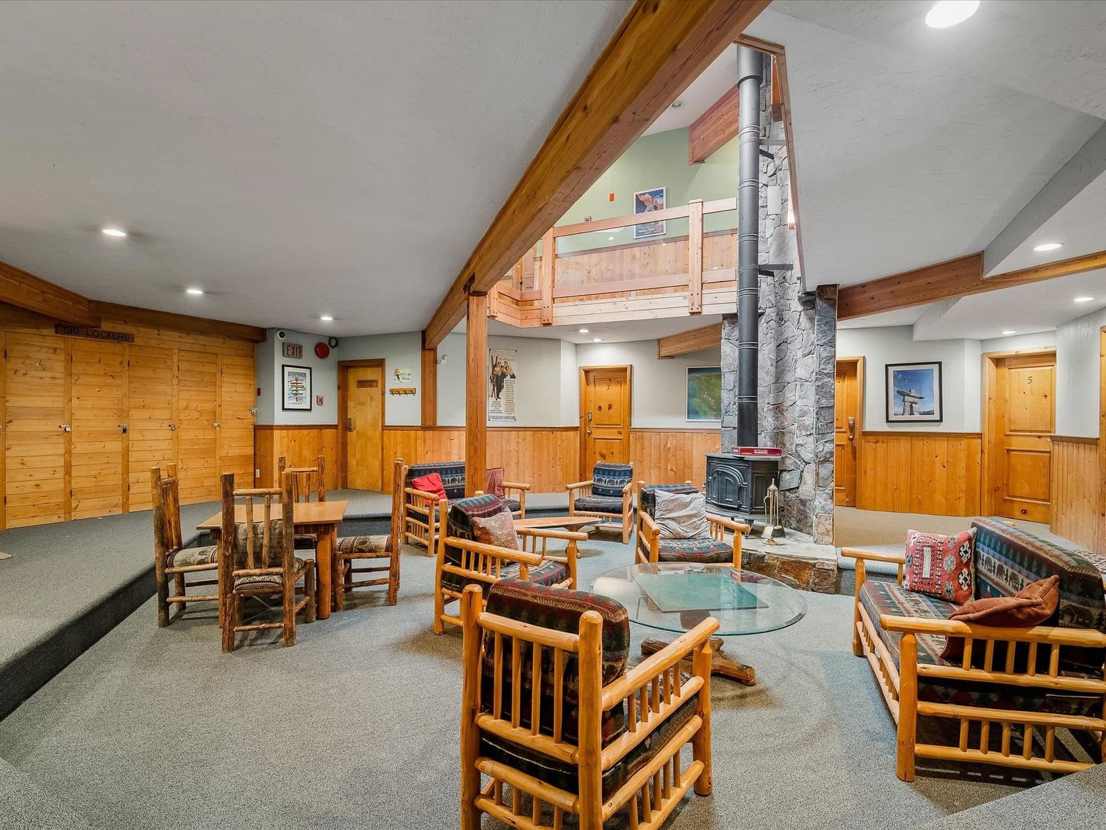 Listing Image 24
