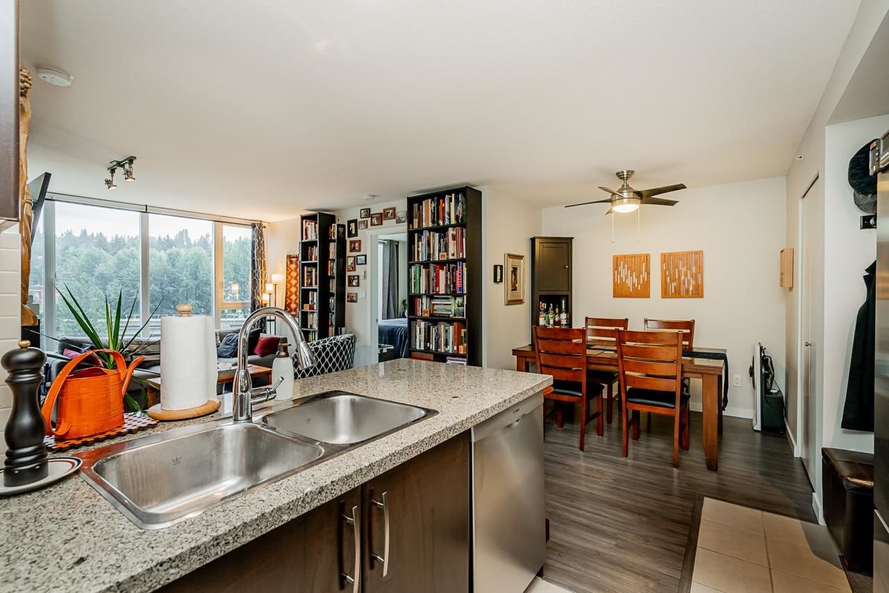 Listing Image 10