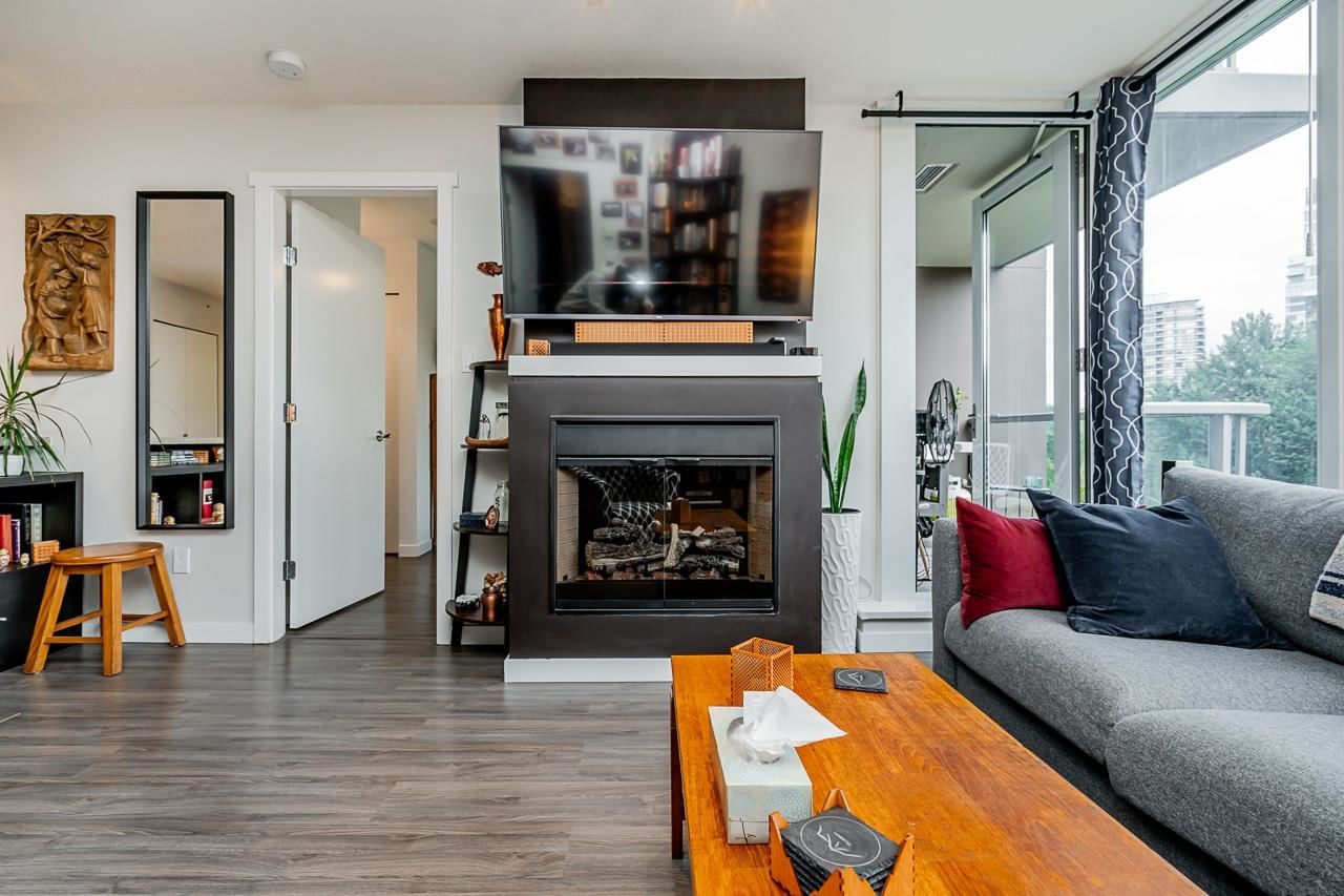 Listing Image 15