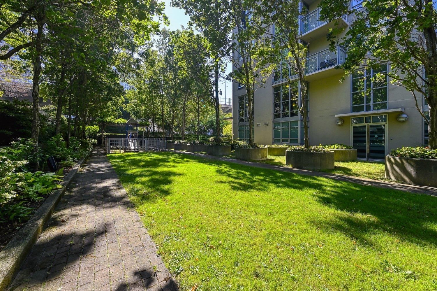 Listing Image 31