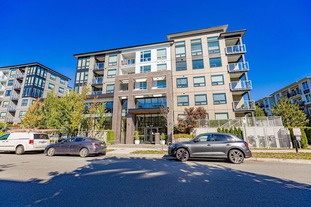 427 - 9233 Odlin Road