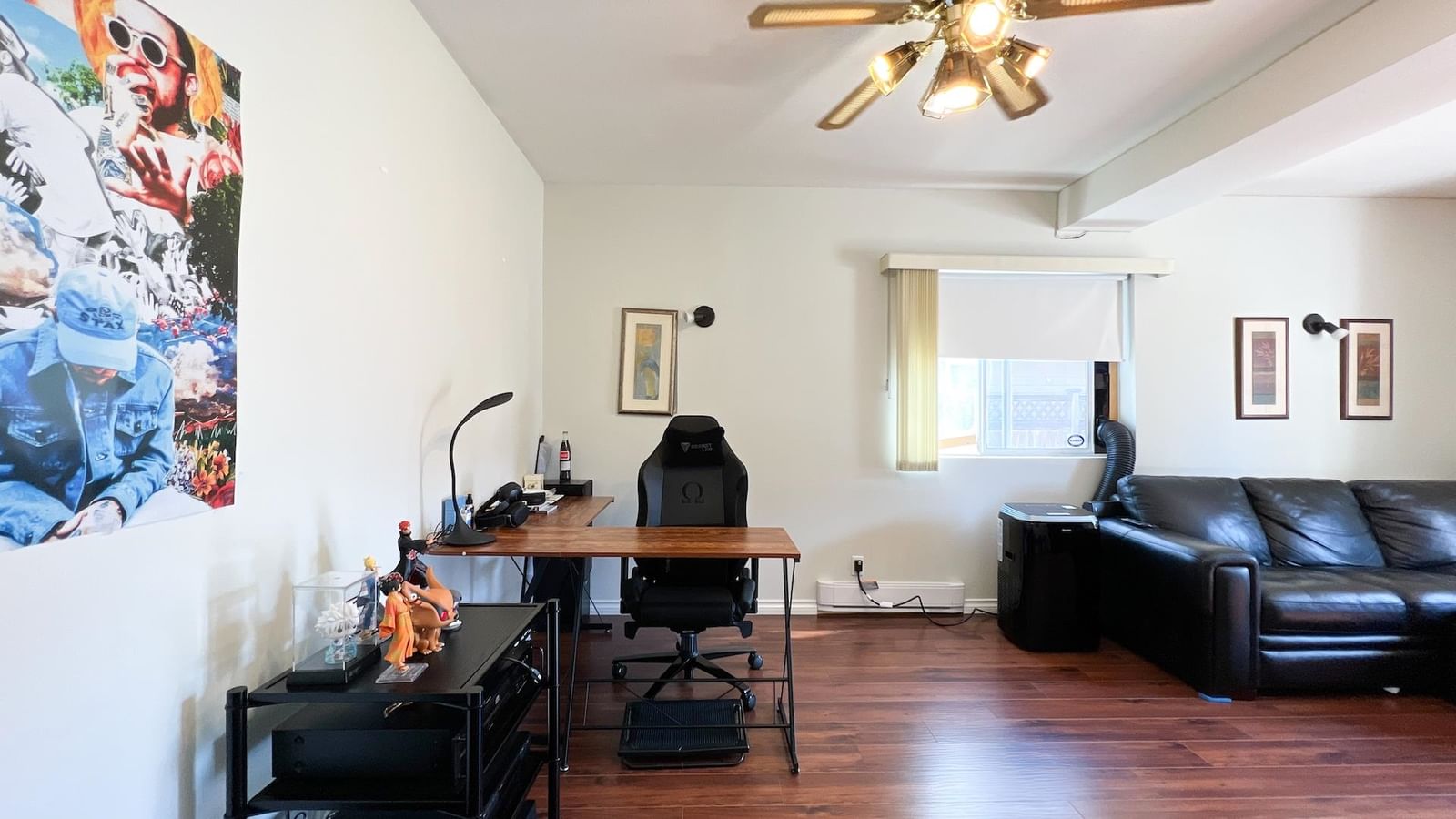 Listing Image 17