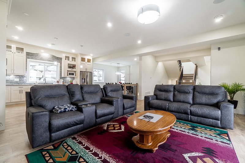 8204 Harvest Place, Chilliwack, V4Z 0E4 | Image 3